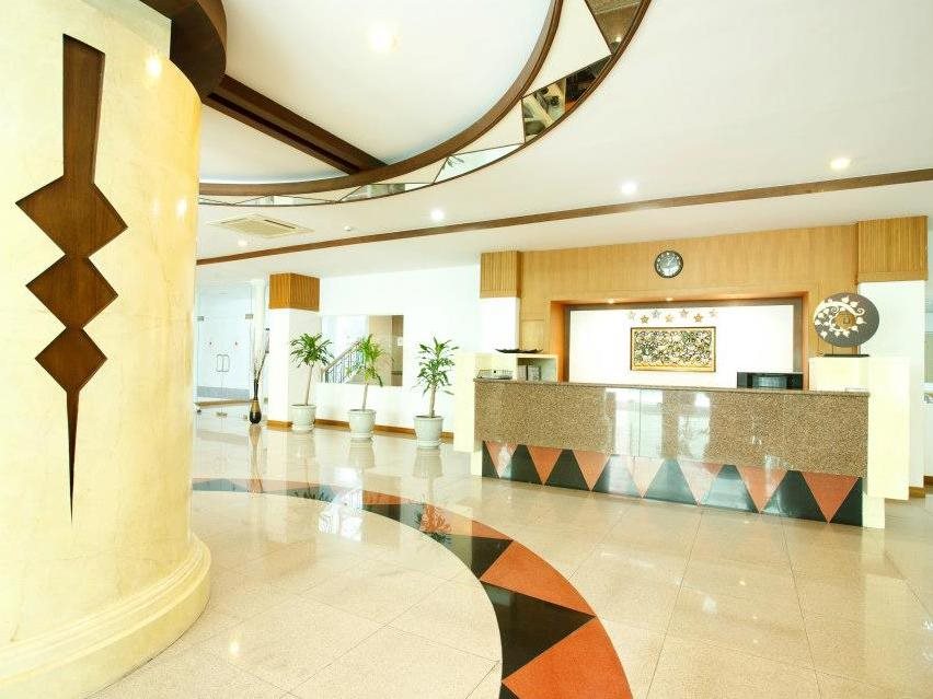 Chaidee Mansion 1