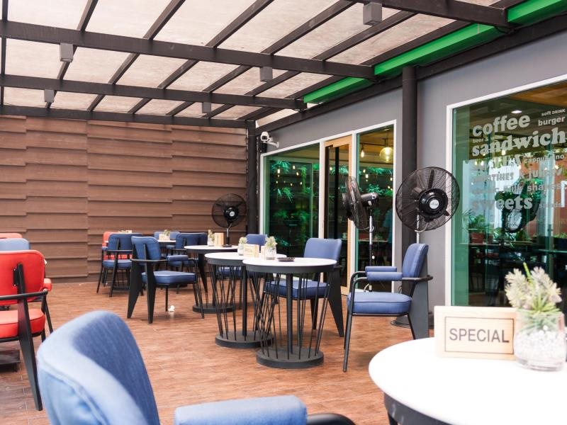 Hotel Citrus Sukhumvit 11 by Compass Hospitality 10