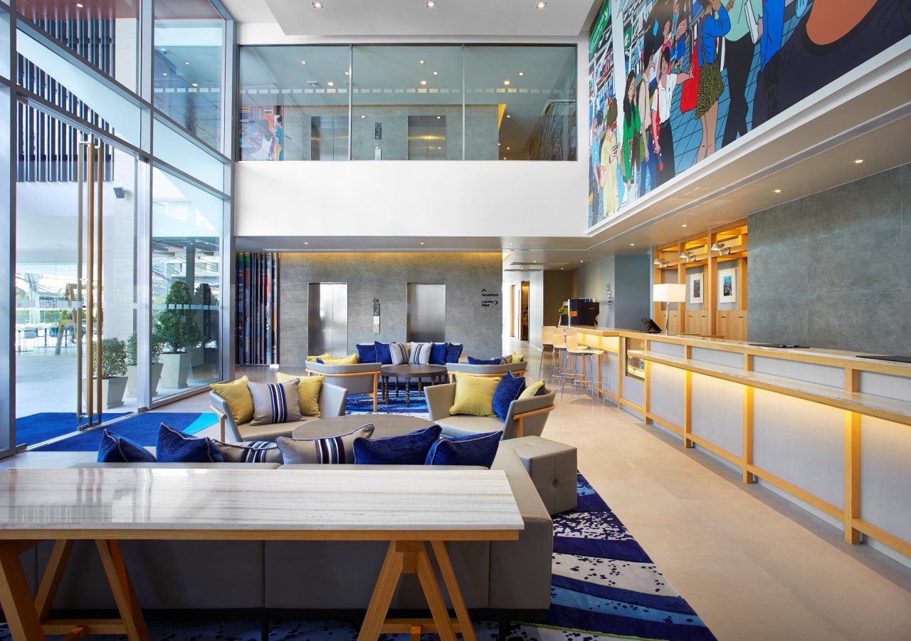 Holiday Inn Express Bangkok Sathorn 11