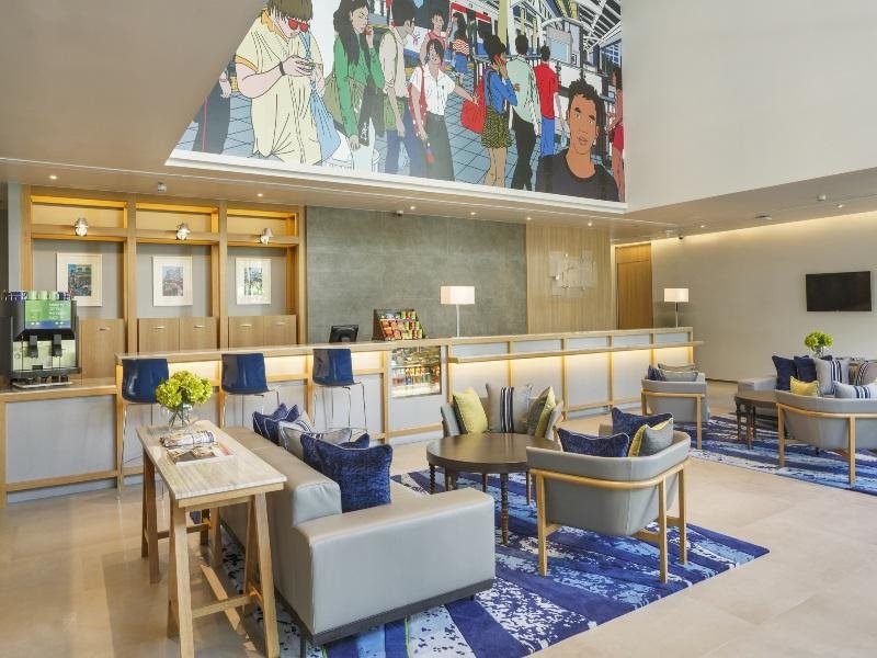 Holiday Inn Express Bangkok Sathorn 12