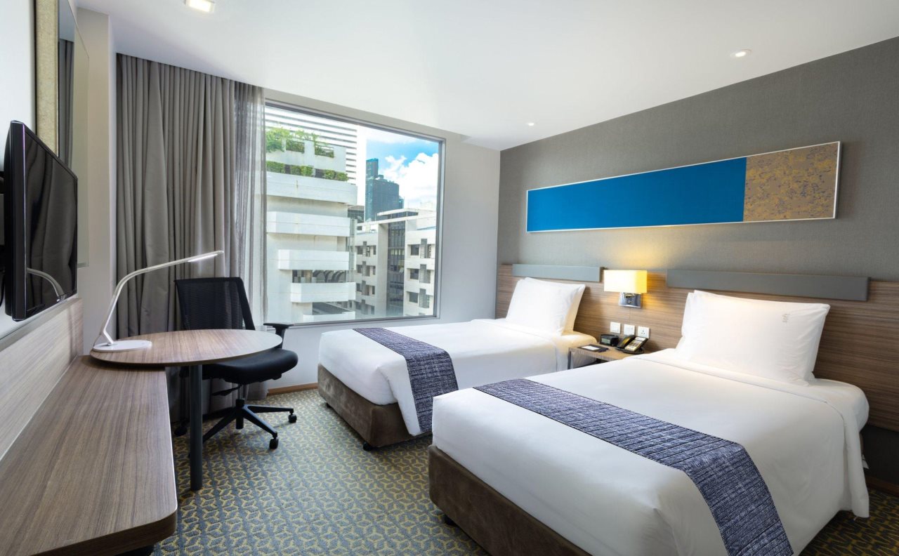 Holiday Inn Express Bangkok Sathorn 16