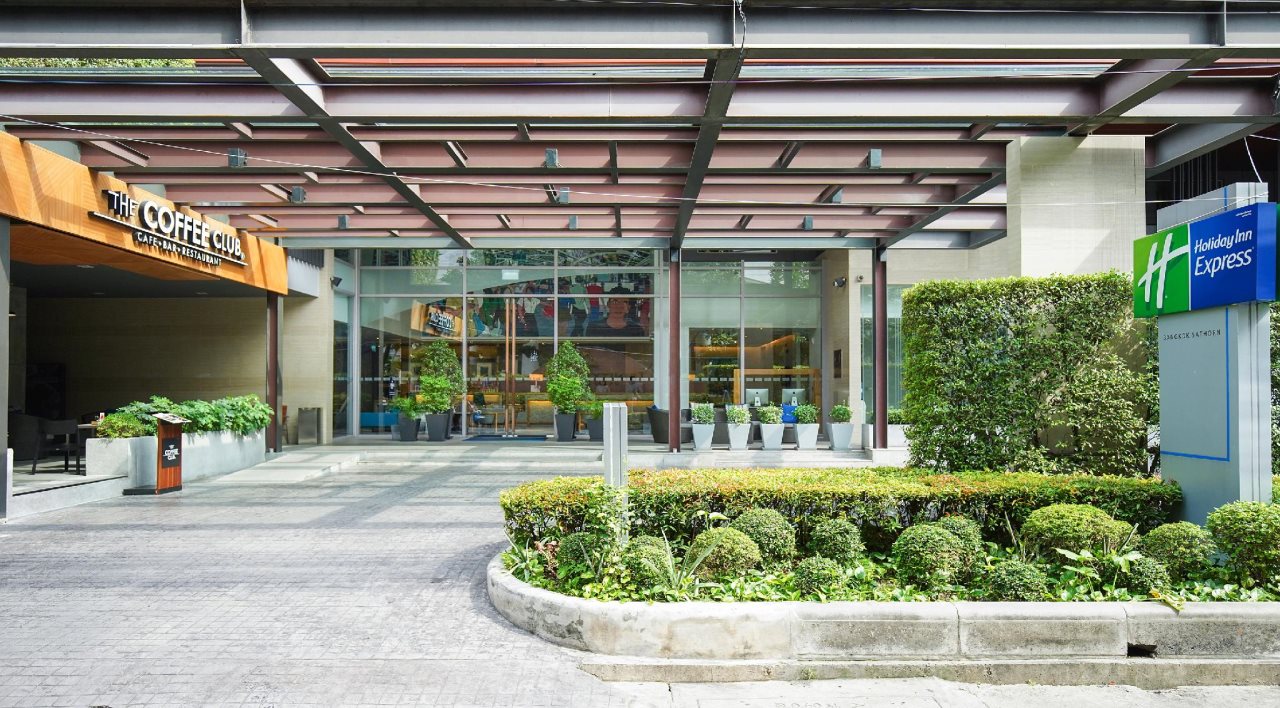 Holiday Inn Express Bangkok Sathorn 24