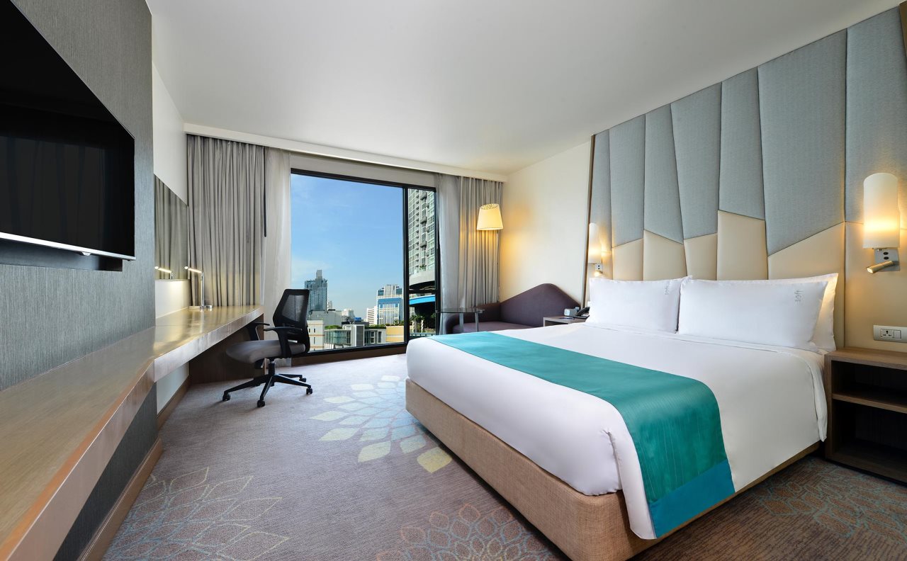 Holiday Inn Express Bangkok Sukhumvit 11 2