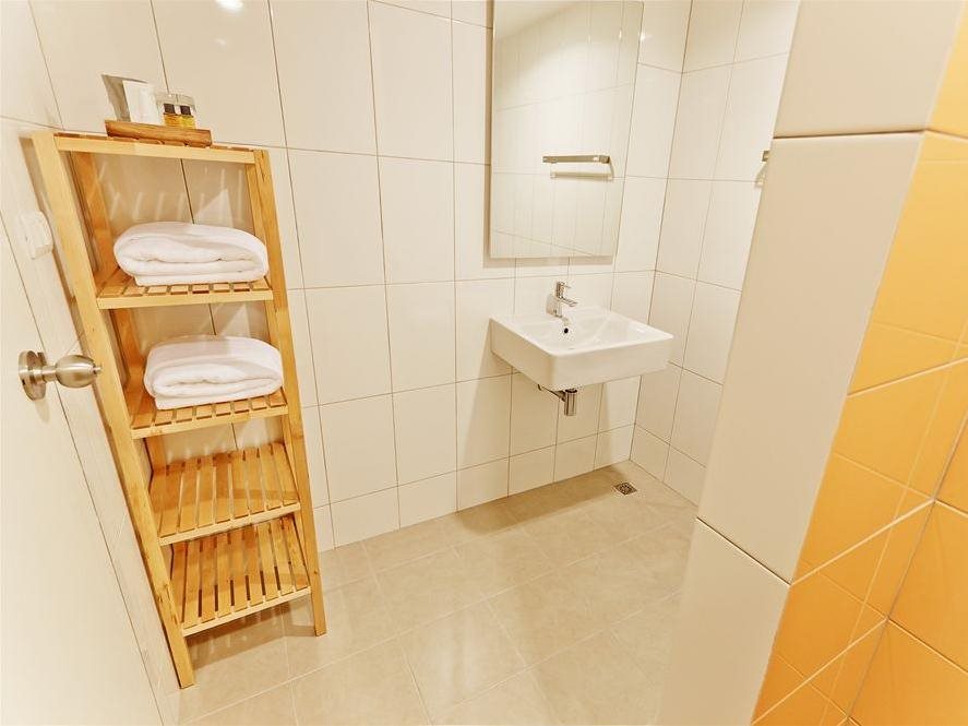 Lemontea Hotel 12
