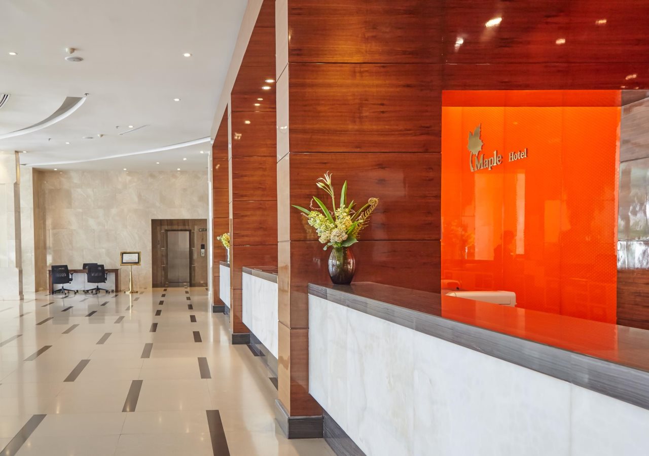Maple Hotel 21