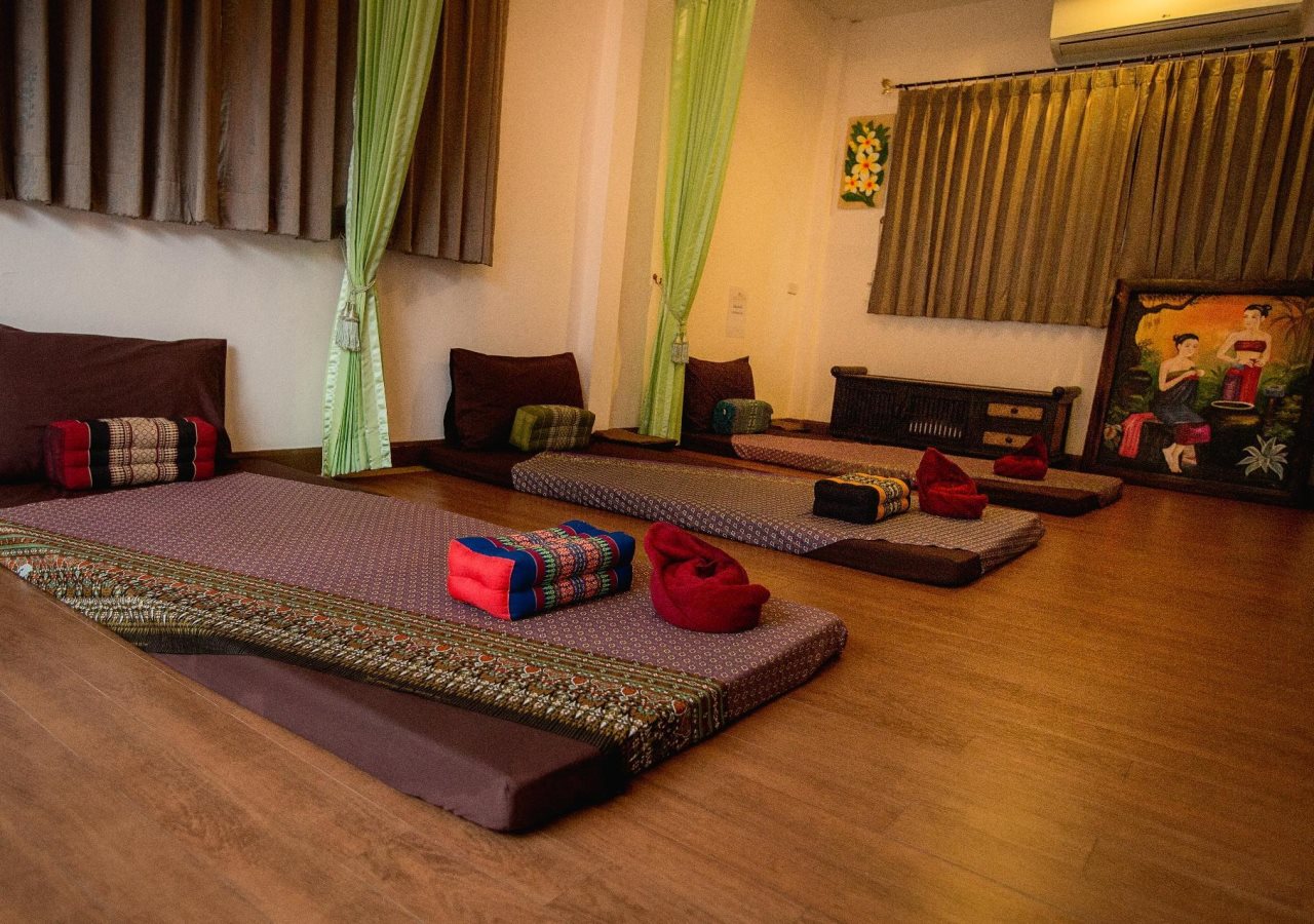 Ploy Khumthong Boutique Resort 23