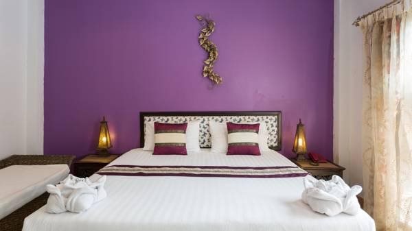 Ploy Khumthong Boutique Resort 6
