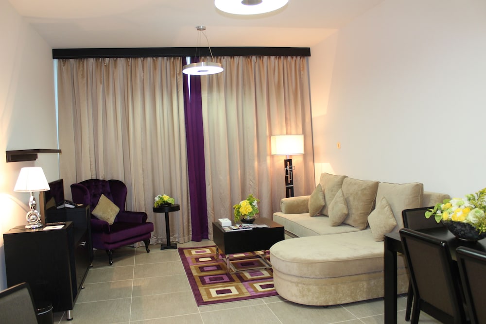 Al Diar Sawa Hotel Apartments 17