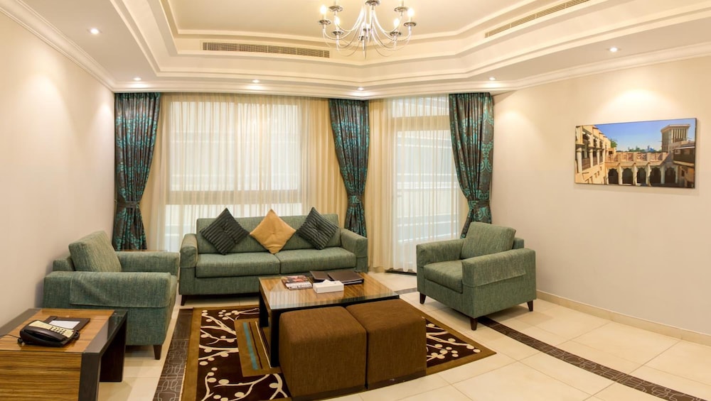 Al Majaz Premiere Deluxe Hotel Apartments 10