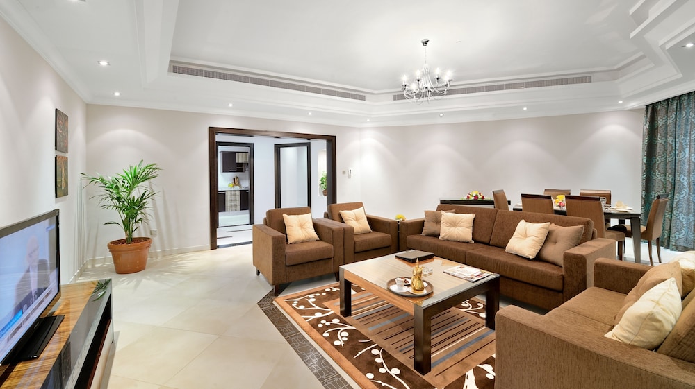 Al Majaz Premiere Deluxe Hotel Apartments 21