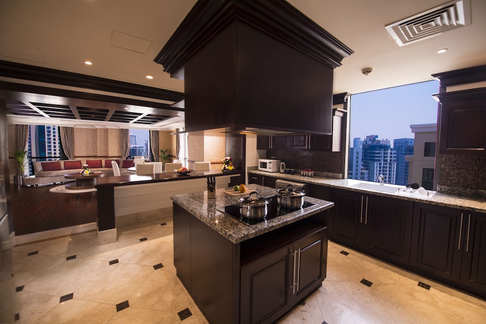 Roda Amwaj Suites 22