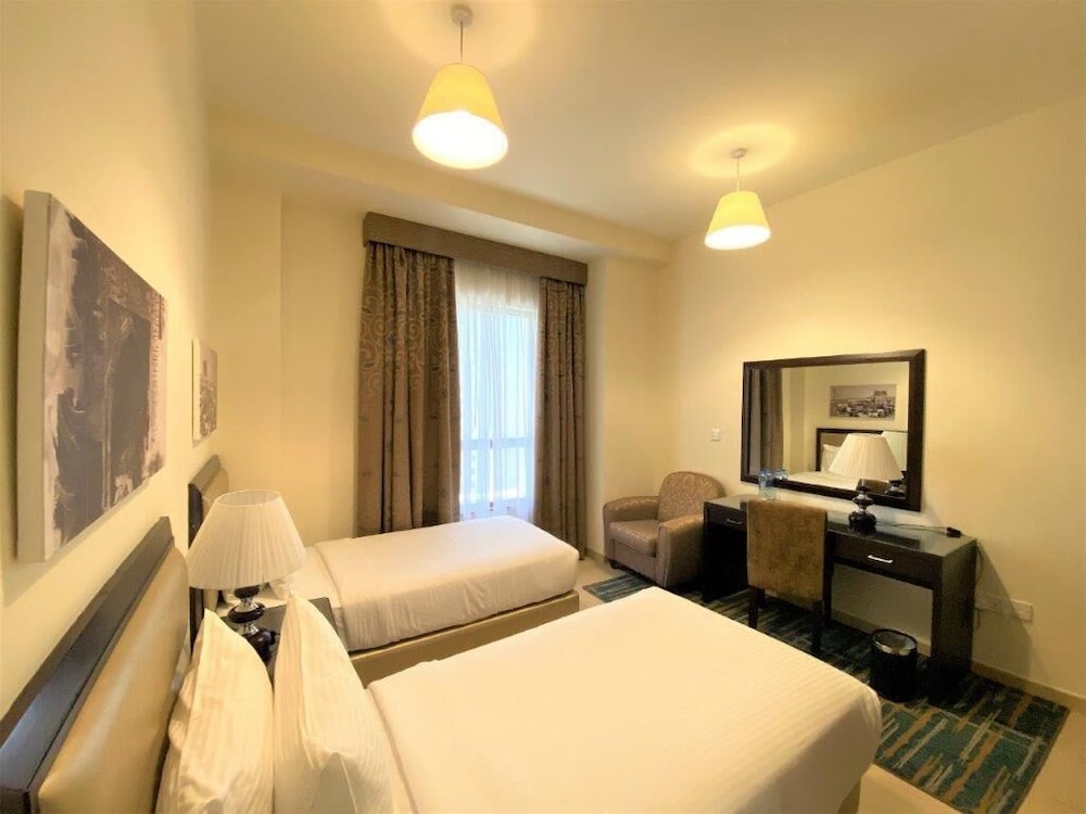 Roda Amwaj Suites 14