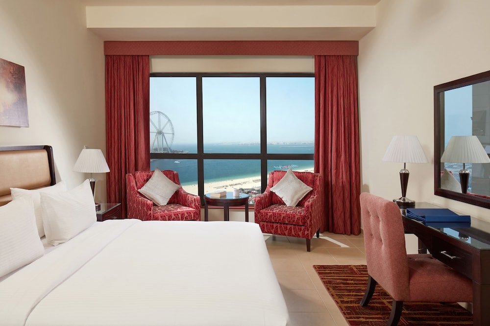 Roda Amwaj Suites 11
