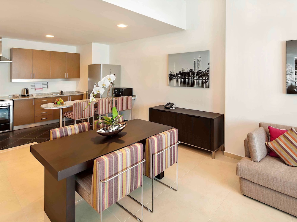 Aparthotel Adagio Premium Dubai Al Barsha 10