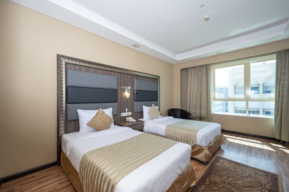 Pearl Swiss Hotel 5