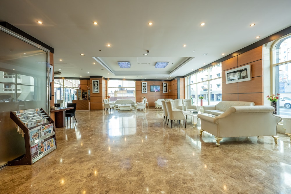 Pearl Swiss Hotel 13