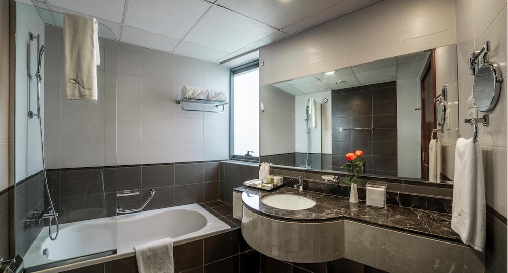 City Premiere Marina Hotel Apartments 19