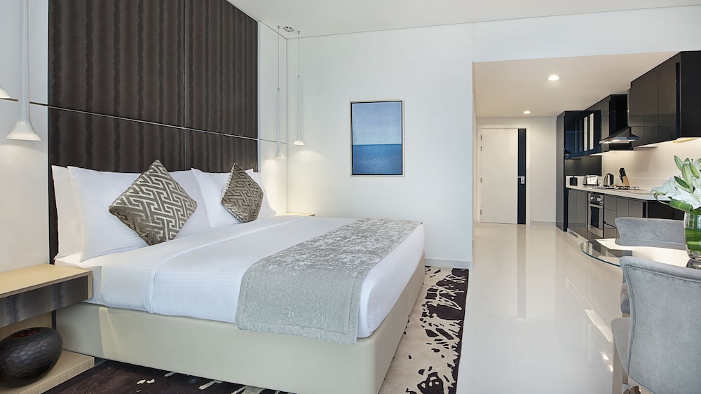 DAMAC Maison Canal Views 6