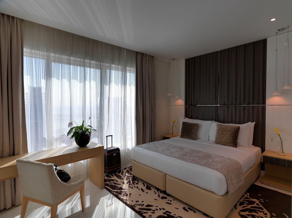 DAMAC Maison Canal Views 11