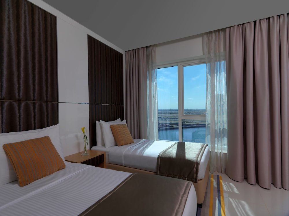 DAMAC Maison Canal Views 9