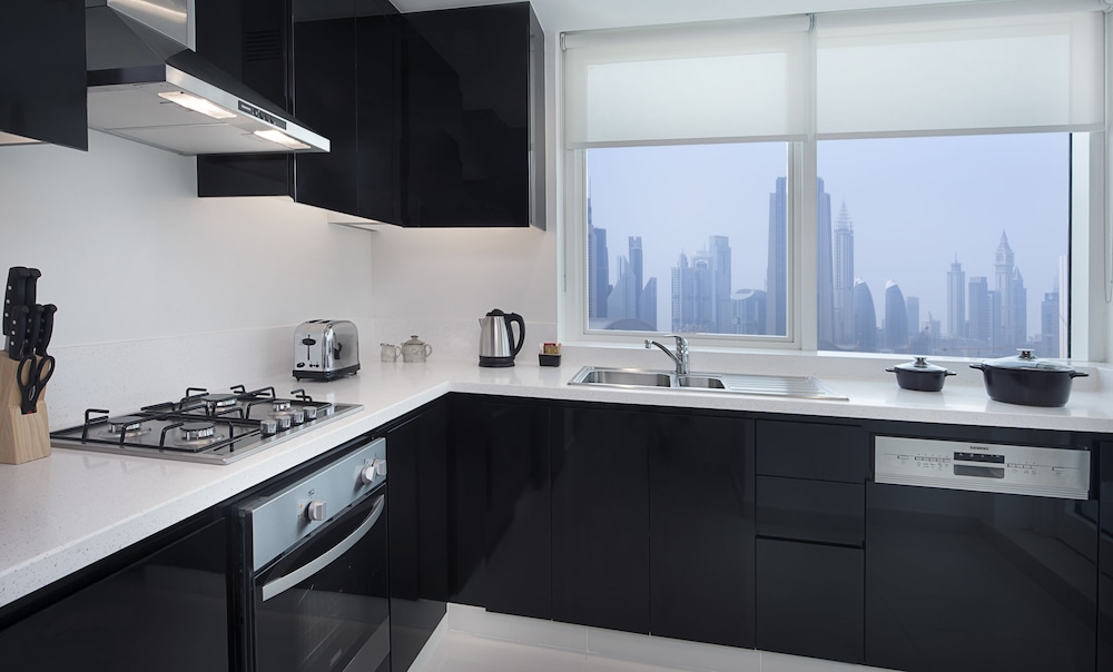 DAMAC Maison Canal Views 18