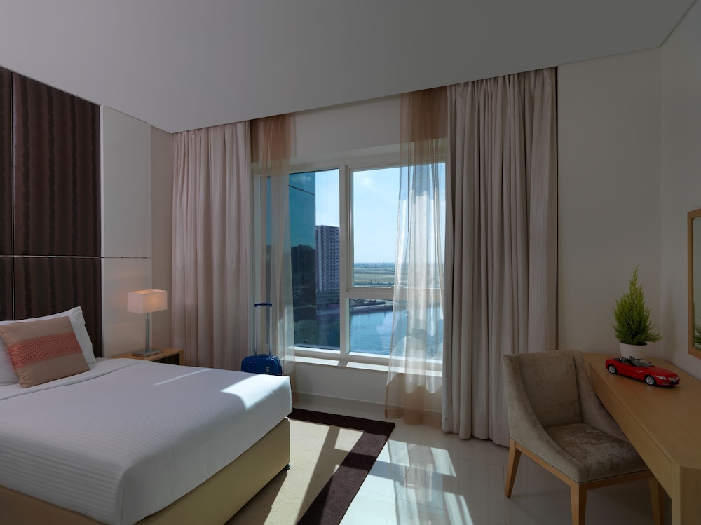 DAMAC Maison Canal Views 10