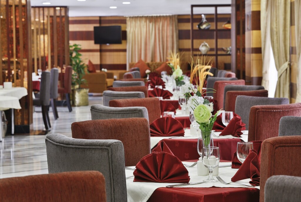 Gateway Hotel 13