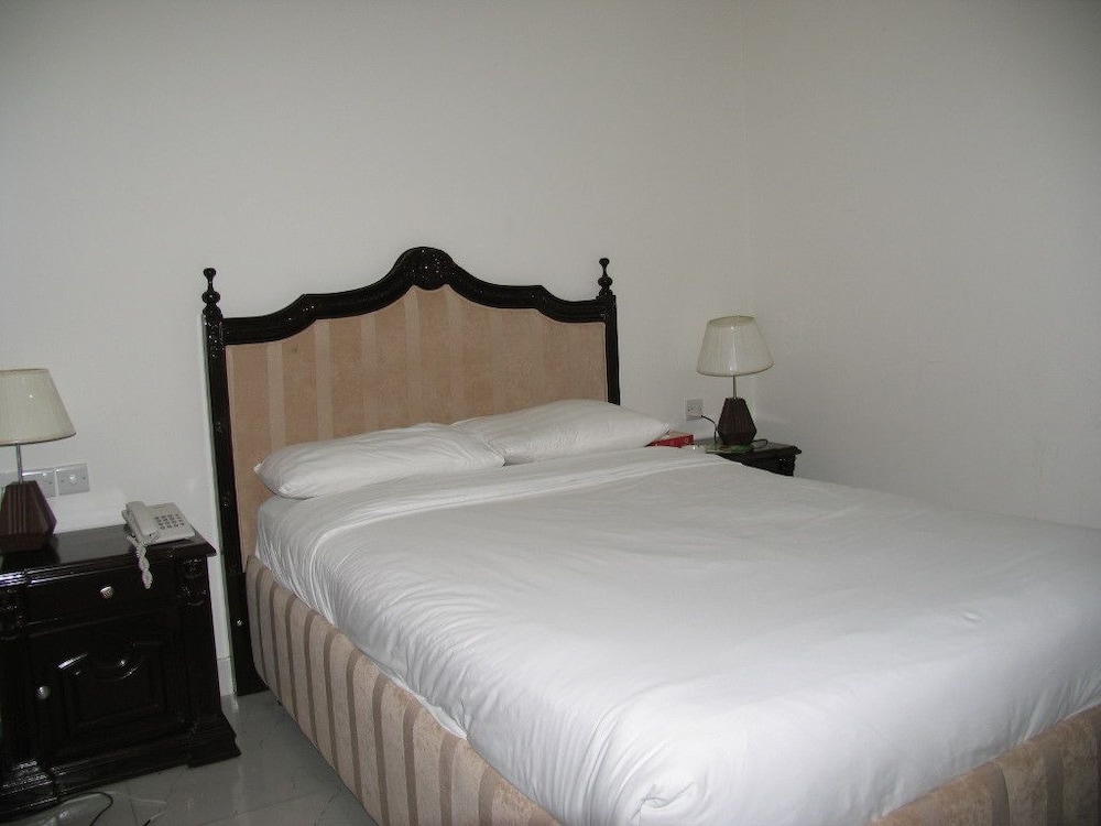 Royal Residence Hotel Apartments 5