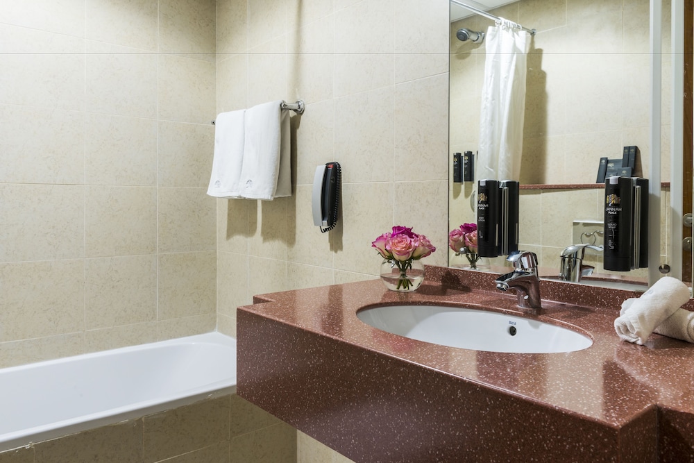 Jannah Place Dubai Marina 17