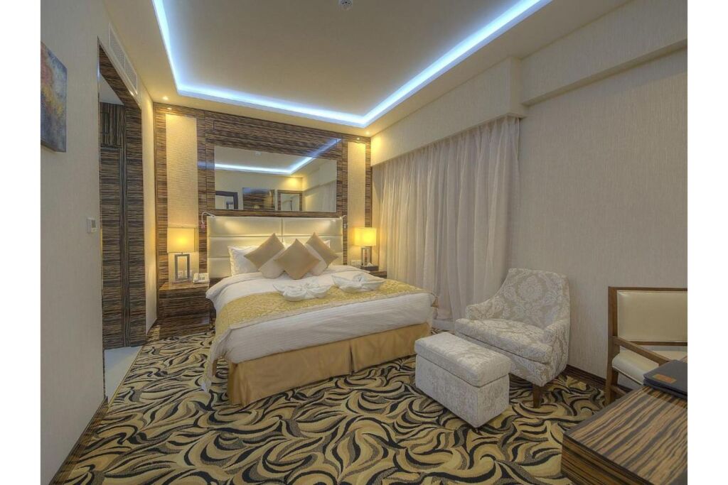 Orchid Vue Hotel 17
