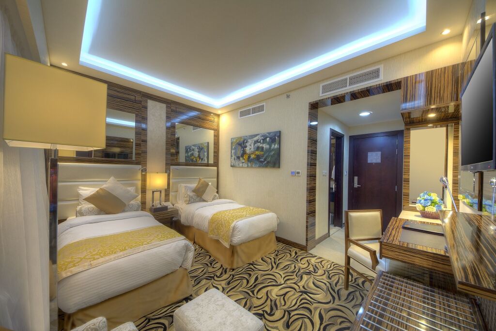 Orchid Vue Hotel 18