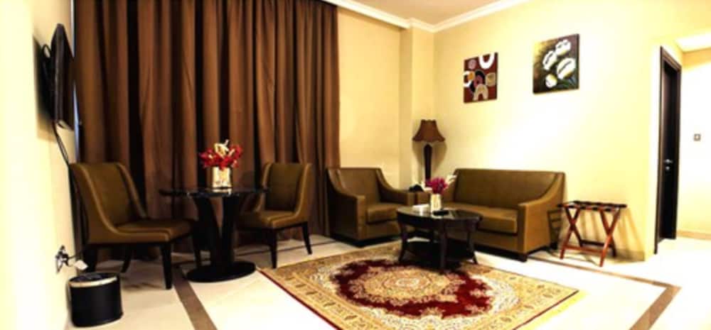 Paragon Hotel Apartments 20