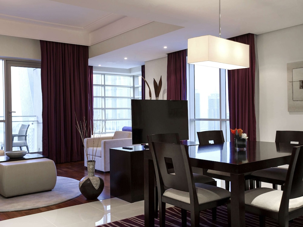 Pullman Dubai Jumeirah Lakes Towers - Hotel & Residence 15