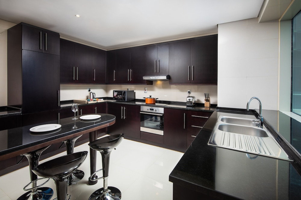 Pullman Dubai Jumeirah Lakes Towers - Hotel & Residence 11