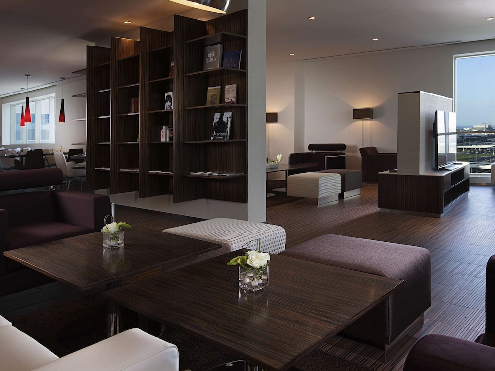 Pullman Dubai Jumeirah Lakes Towers - Hotel & Residence 20