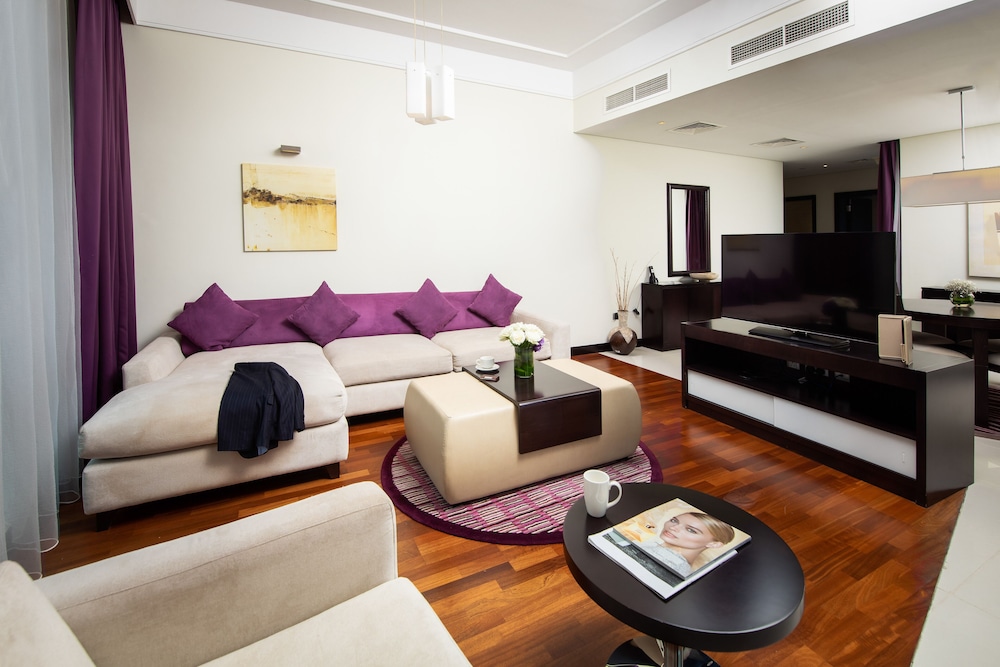 Pullman Dubai Jumeirah Lakes Towers - Hotel & Residence 12