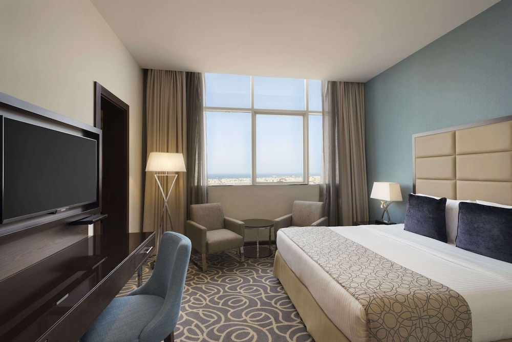 Ramada by Wyndham Abu Dhabi Corniche 19