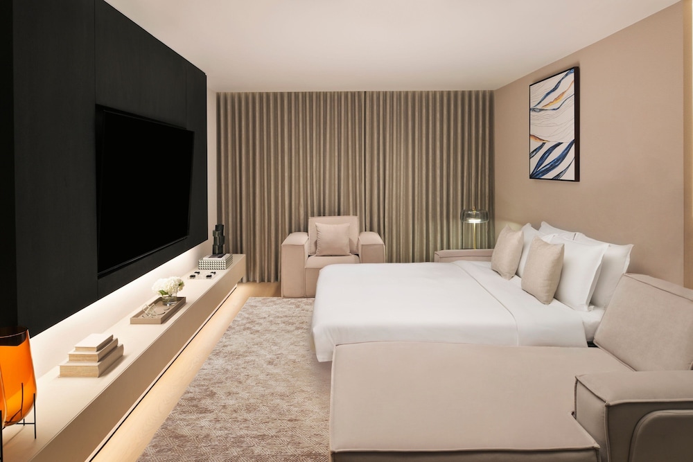 Sheraton Grand Hotel Dubai 23