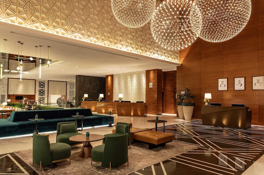 Sheraton Grand Hotel Dubai 9