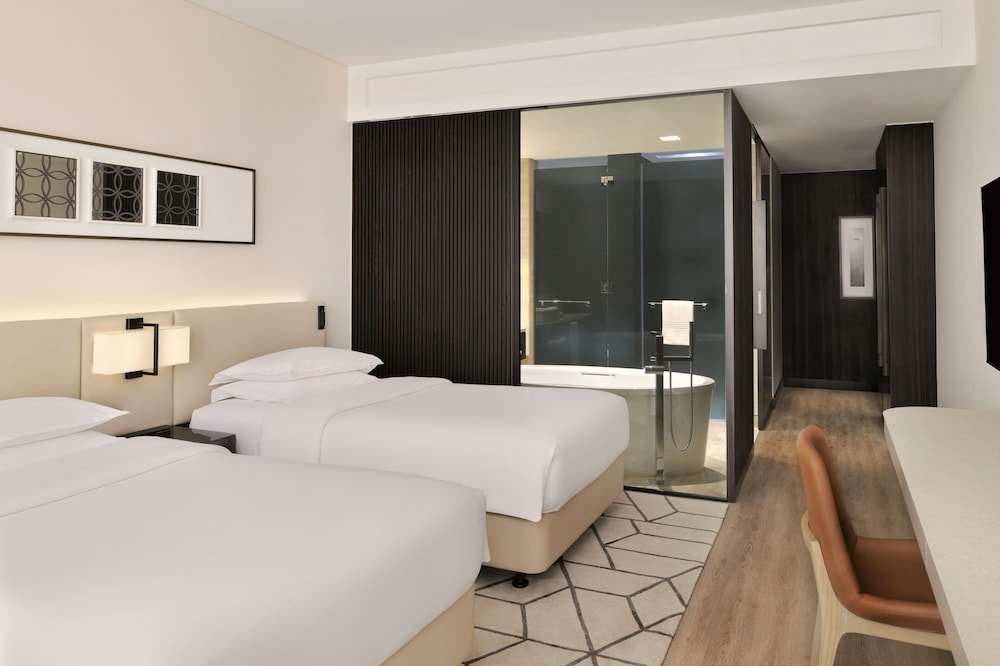 Sheraton Grand Hotel Dubai 16