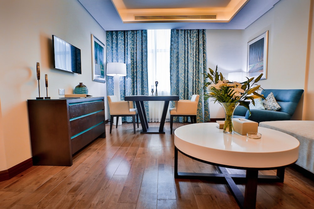 Signature Hotel Al Barsha 19