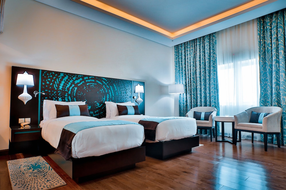 Signature Hotel Al Barsha 6