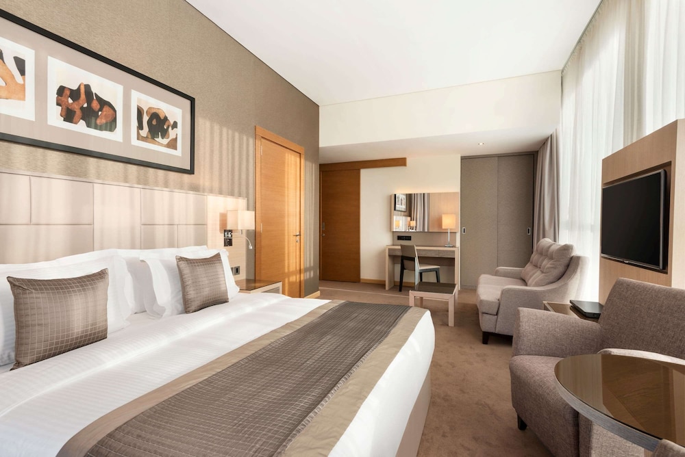 TRYP by Wyndham Abu Dhabi City Center 8