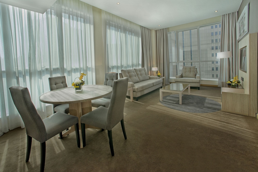 TRYP by Wyndham Abu Dhabi City Center 7
