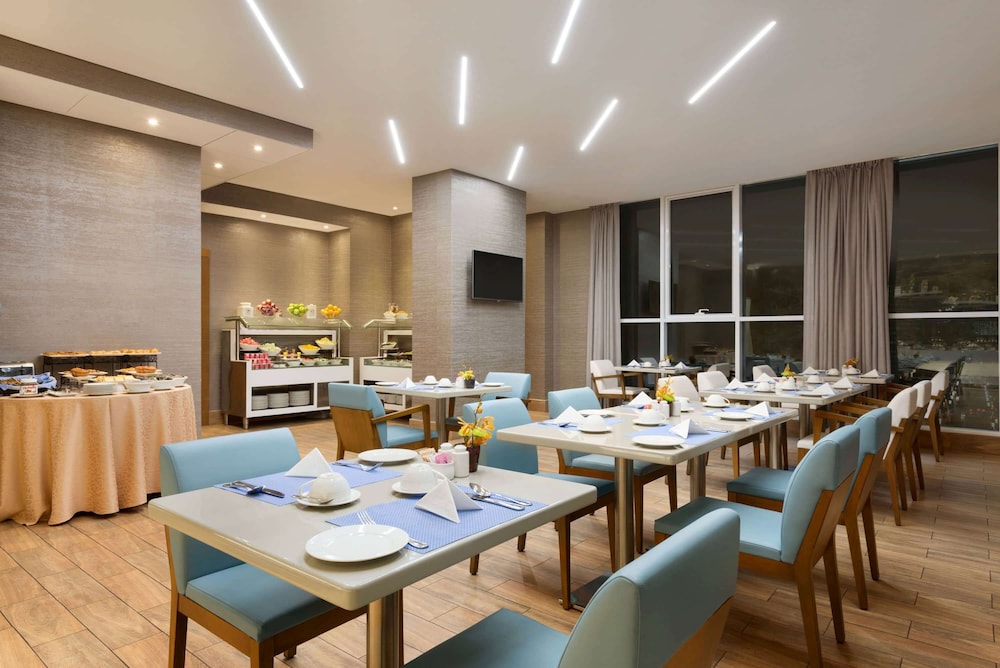 TRYP by Wyndham Abu Dhabi City Center 24