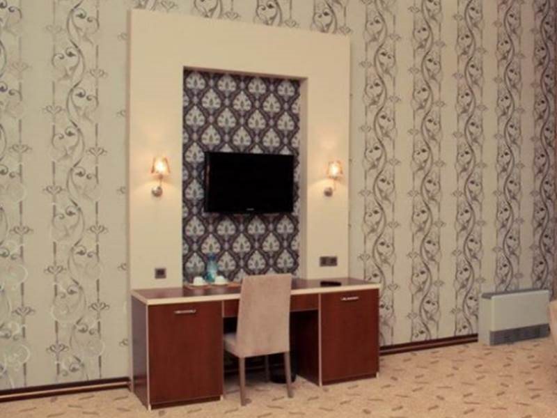 Grand Hotel Baku Central Park 10