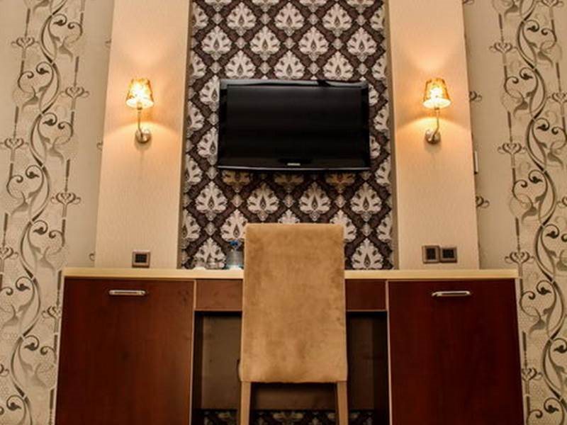 Grand Hotel Baku Central Park 13