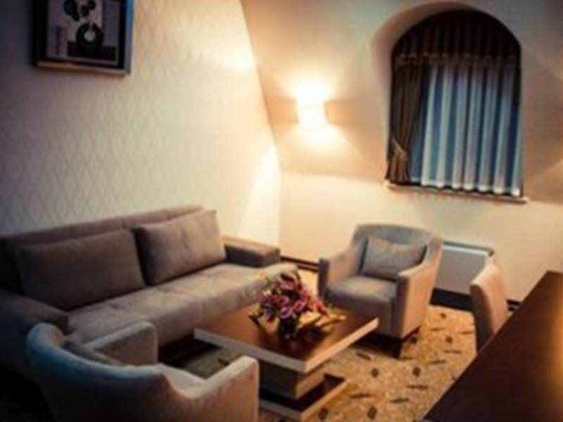 Grand Hotel Baku Central Park 18