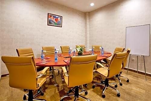 Shah Palace Luxury Museum Hotel 8