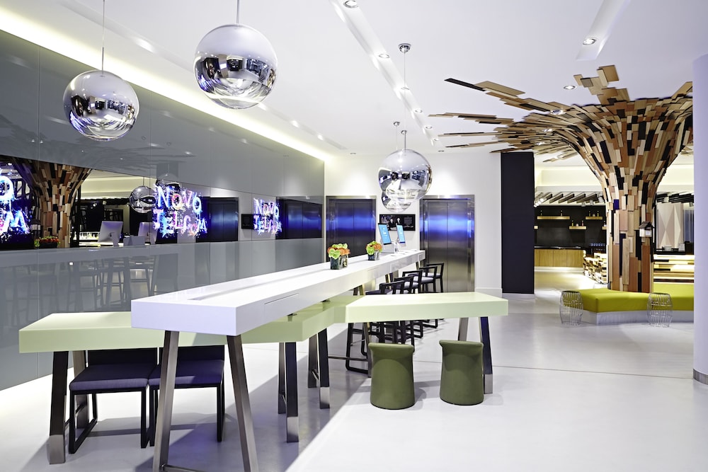 Novotel London Brentford 3